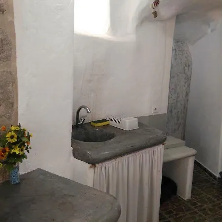 Casa vacanze Cave Milos Adamantas (Milos)